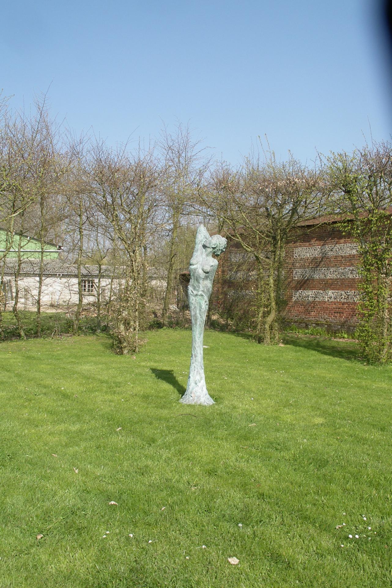160